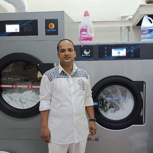 Azad laundry in Al Murar