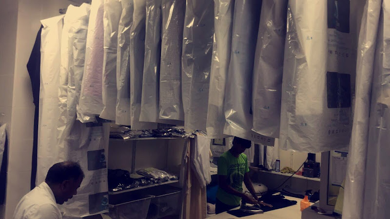 Just Clean Laundry مصبغة ومغسلة جست كلين in Musaffah